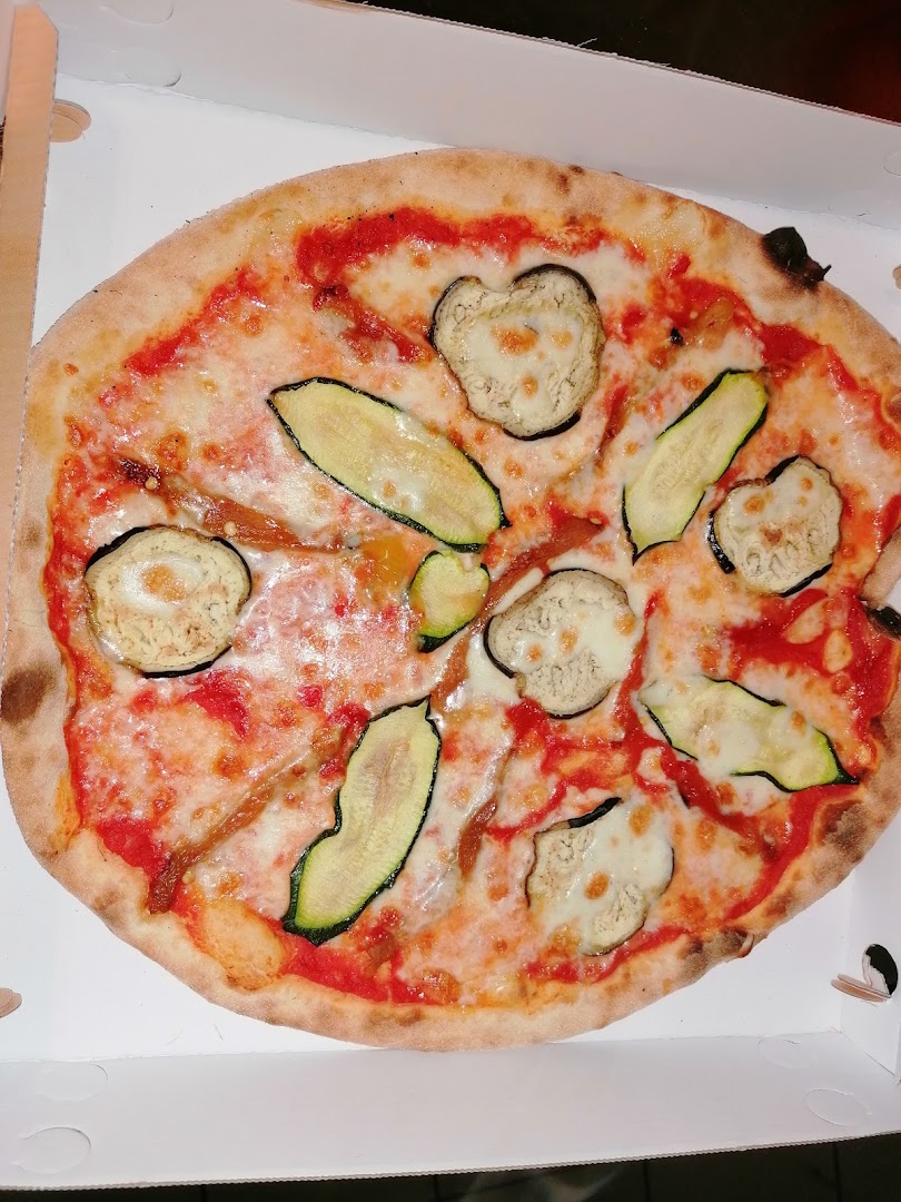 Pizzeria & Kebab Cleopatra3 di Mehmood Qaiser
