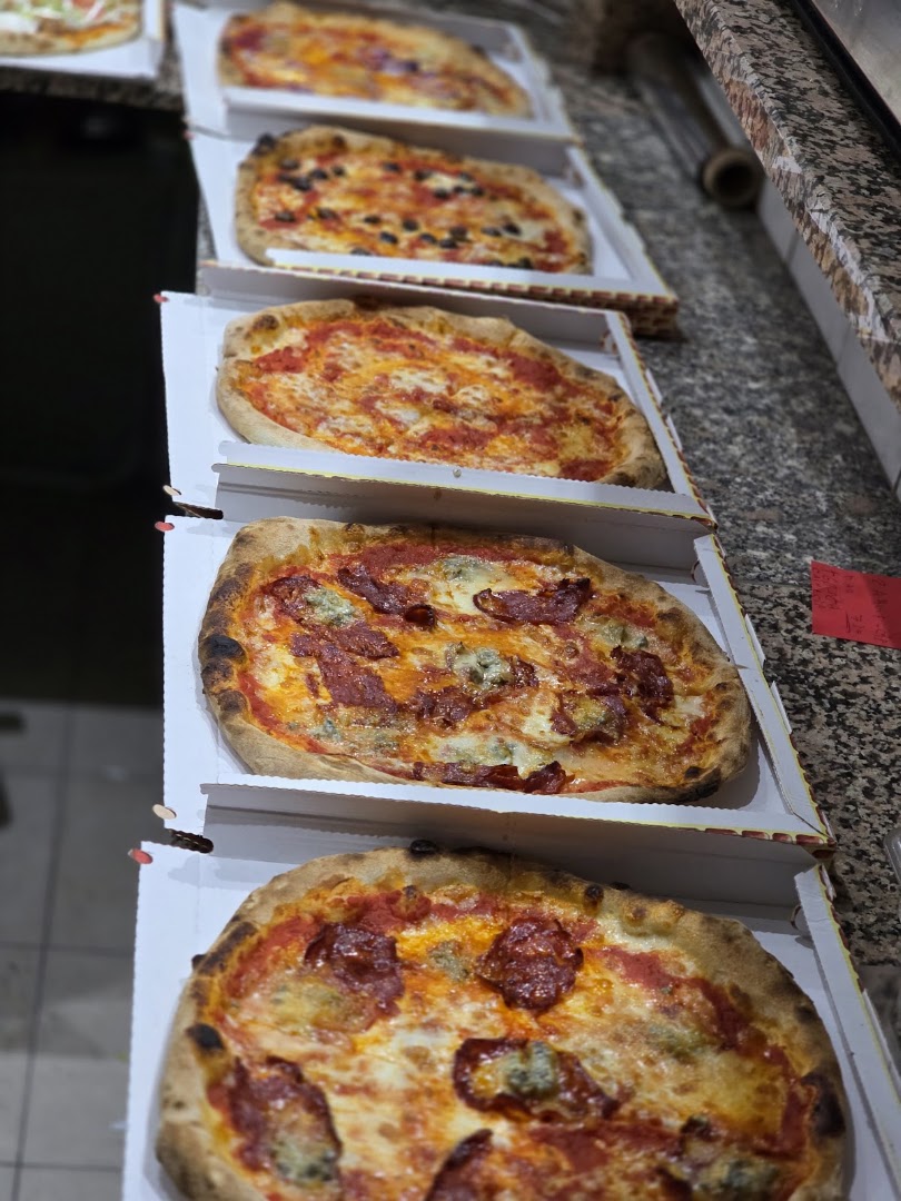 Pizzeria kebab sapori e sfizi