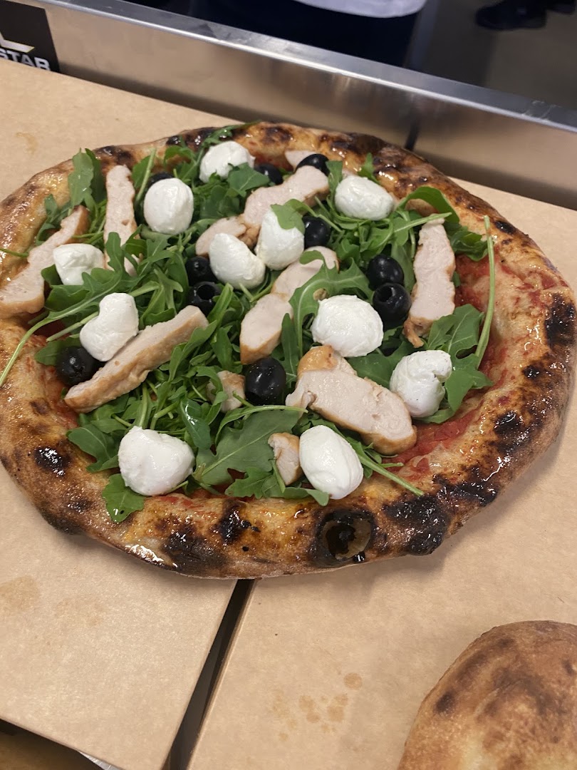 Pizzeria Kebap Zaza 12