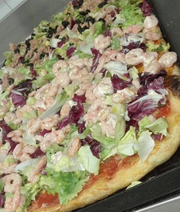 Pizzeria "Kiss"