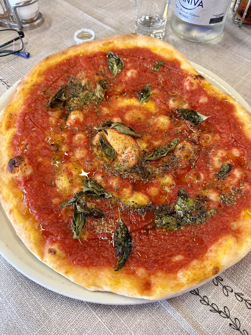 Pizzeria La Briciola Di Carcione Carmelo