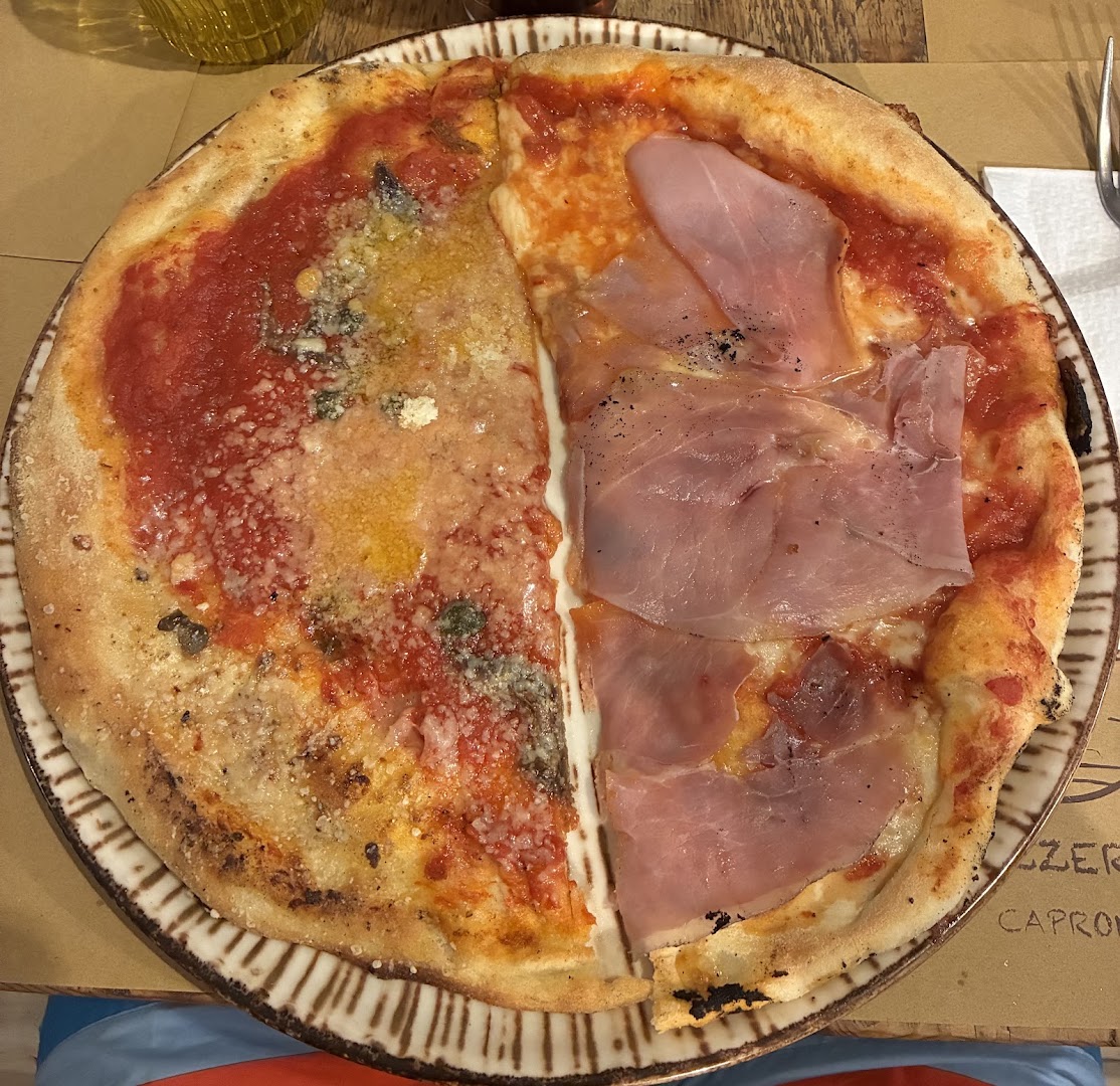 Pizzeria La Casaccia