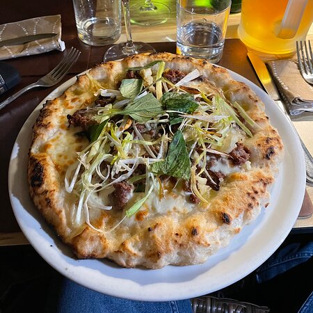Pizzeria "La Contrada"