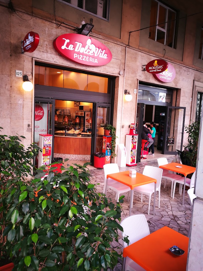 Pizzeria "La Dolce Vita"