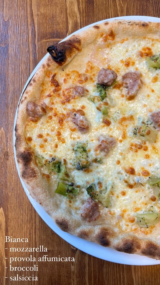 Pizzeria La Fantasia