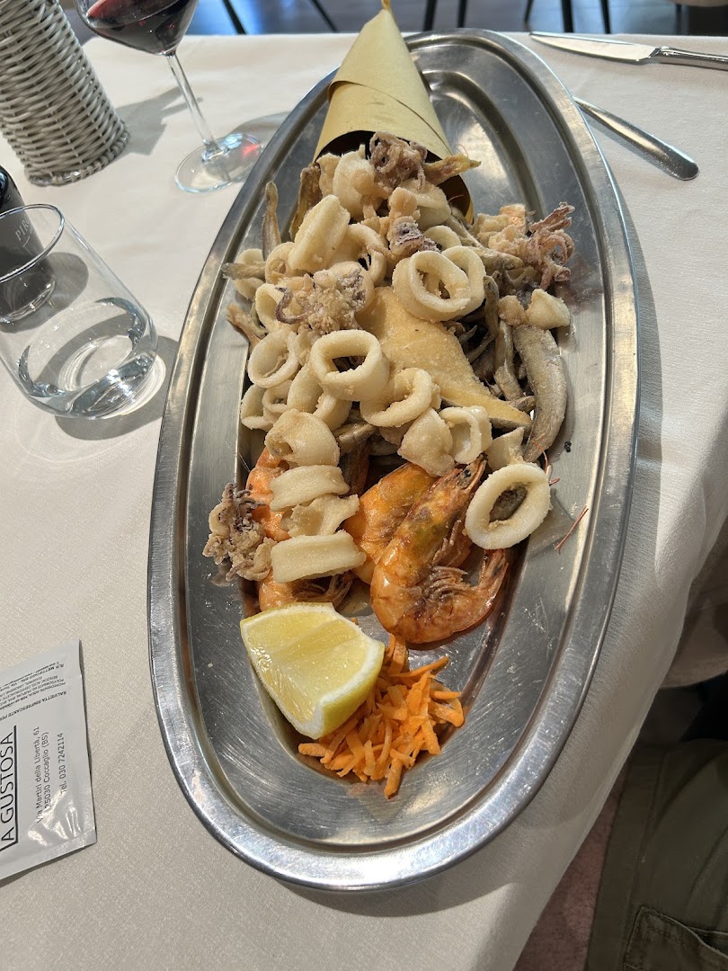 Pizzeria La Gustosa Di Bastone Antonio