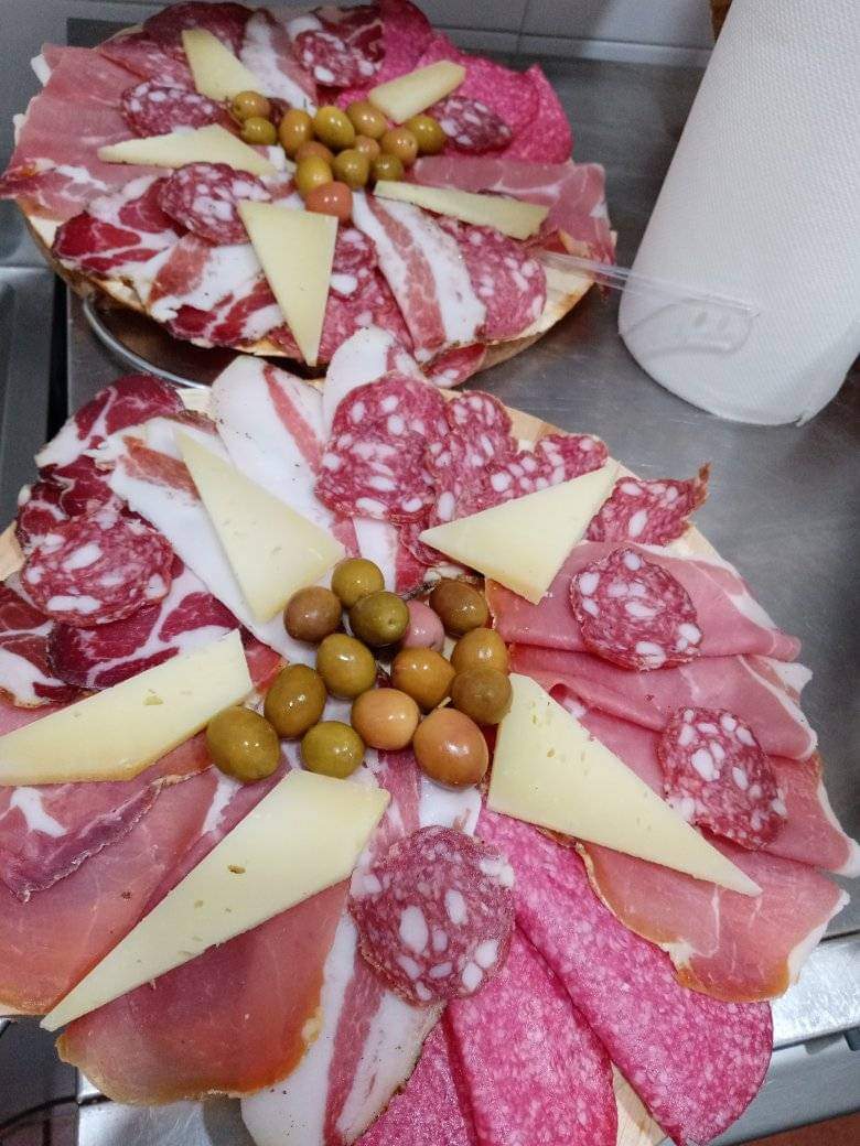 Pizzeria La Livella di Giarola Rina