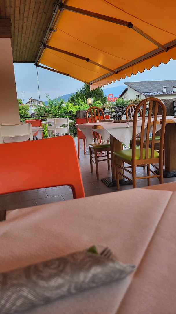 Pizzeria La Noghera