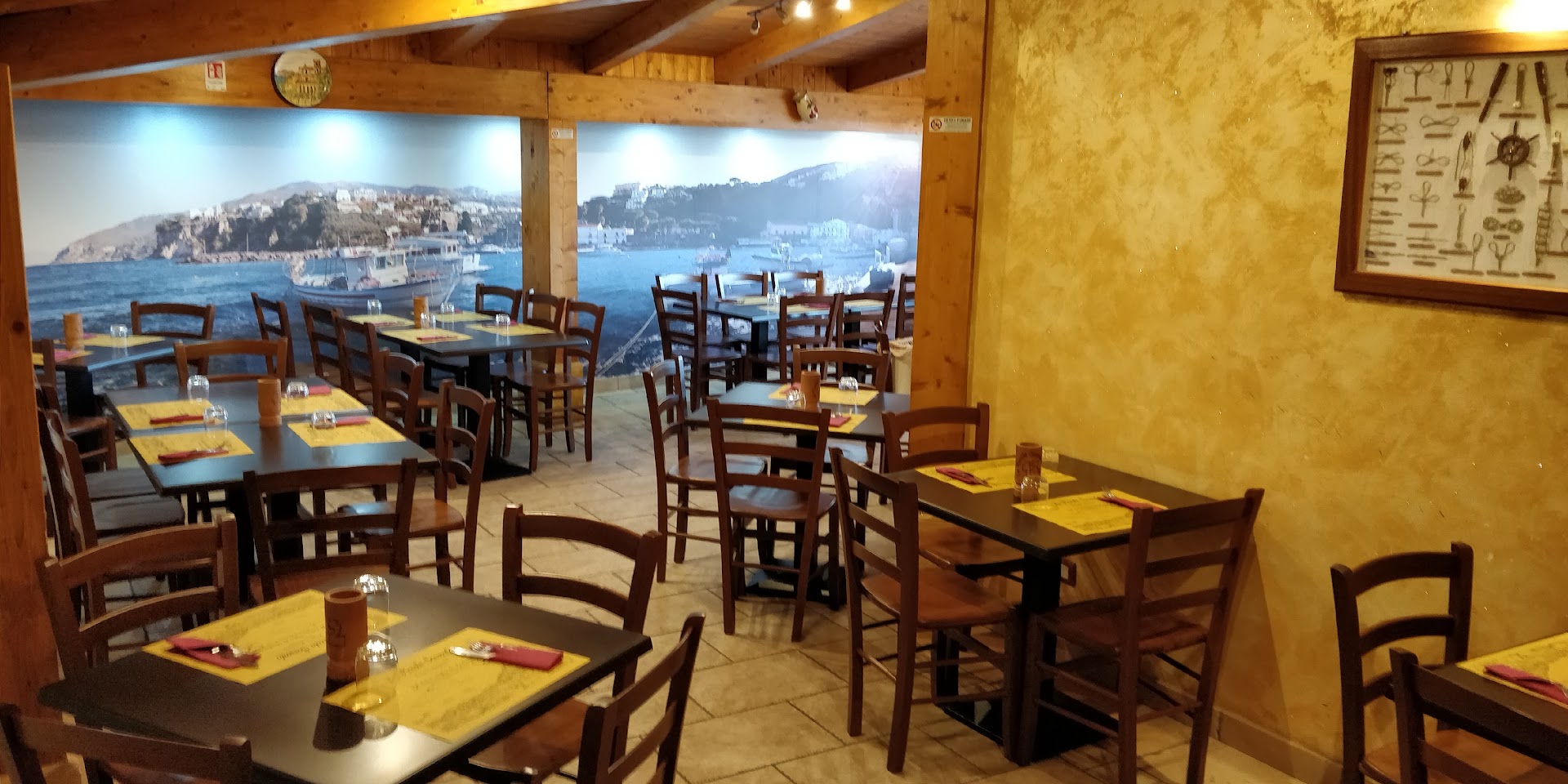 Pizzeria "La Piccola Sorrento"