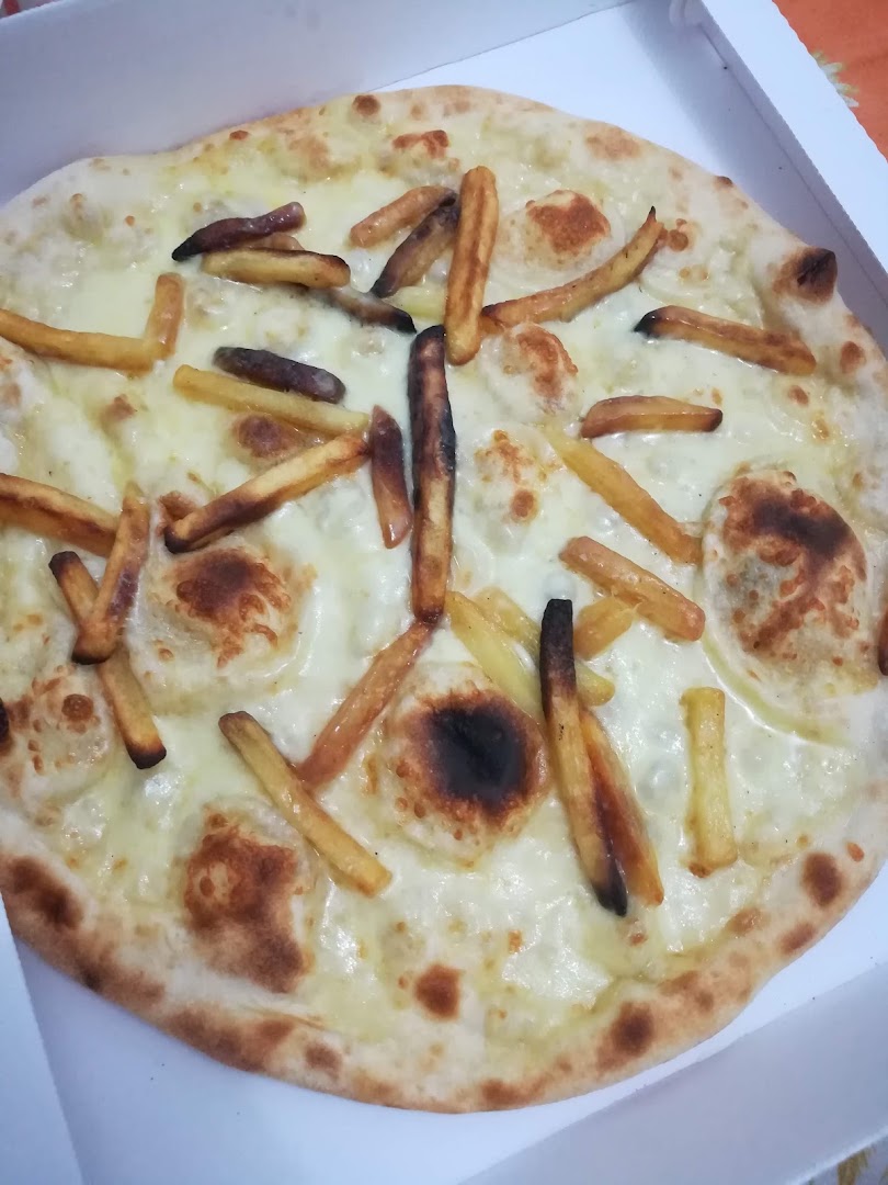 Pizzeria La Sfiziosa Di Bonini A. & Bonini F. Snc