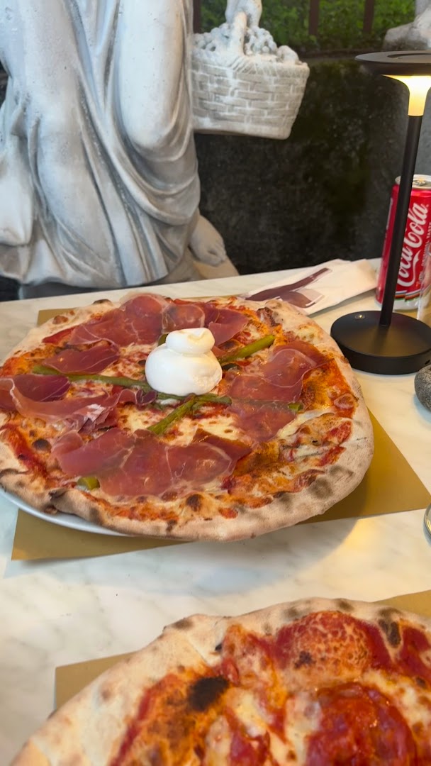 Pizzeria La Torre San Martino