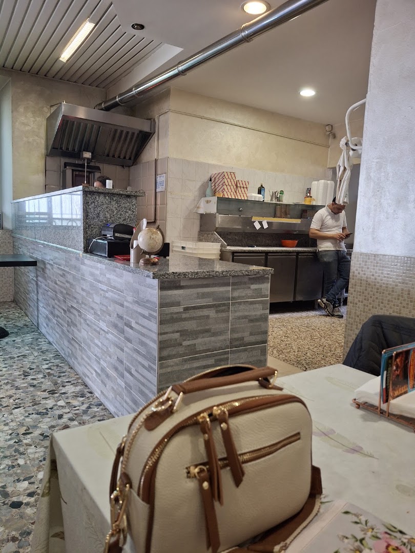 Pizzeria La Vecchia Napoli