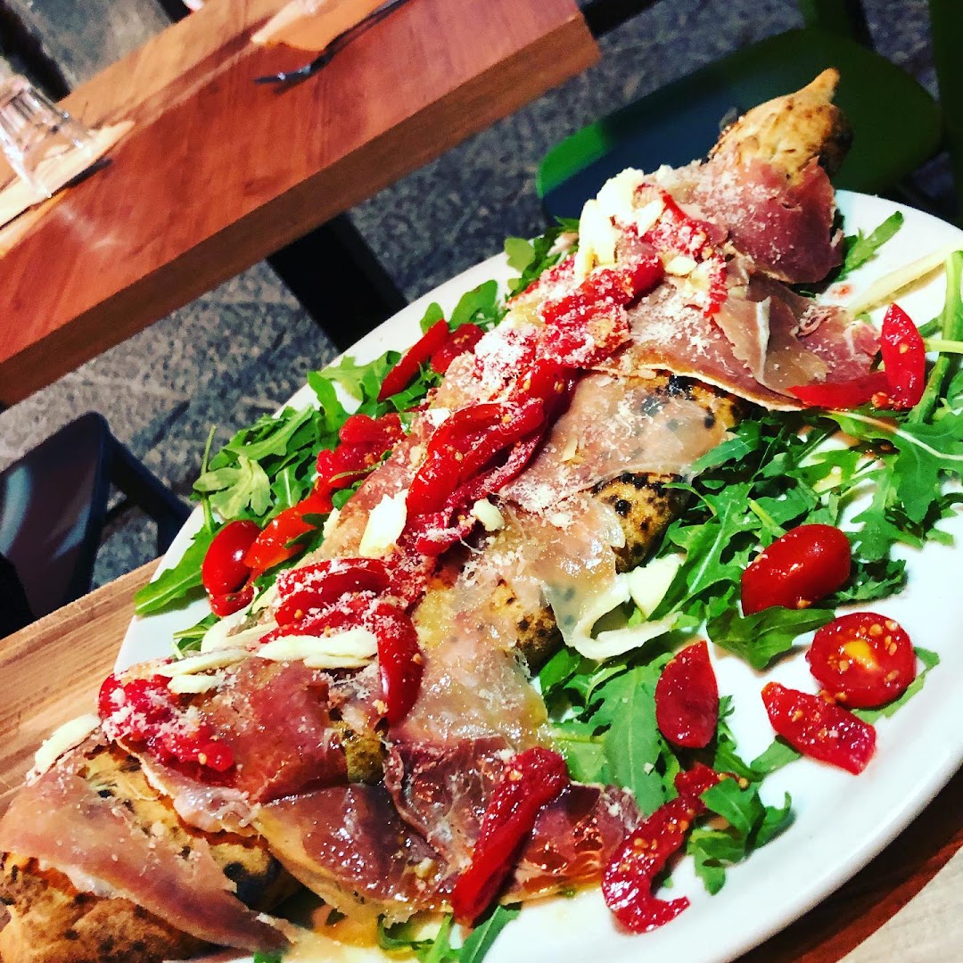 Pizzeria Laezza