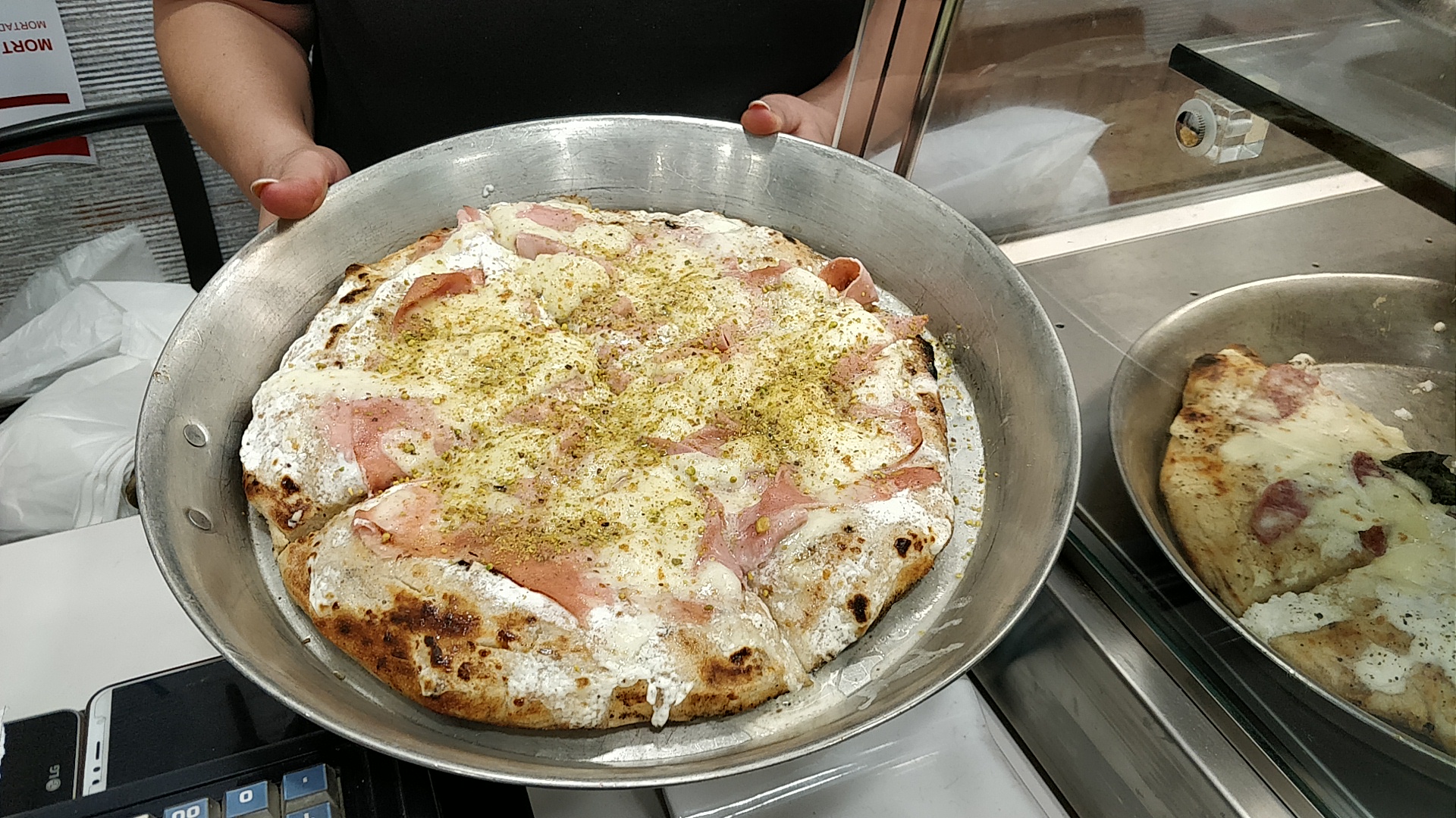 Pizzeria L'angoletto di R. Cuorvo, Somma Vesuviana