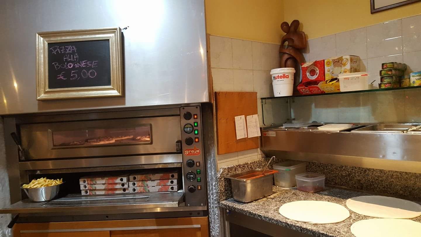 Pizzeria Le Fontanelle Bar/Pizzeria A NUSCO
