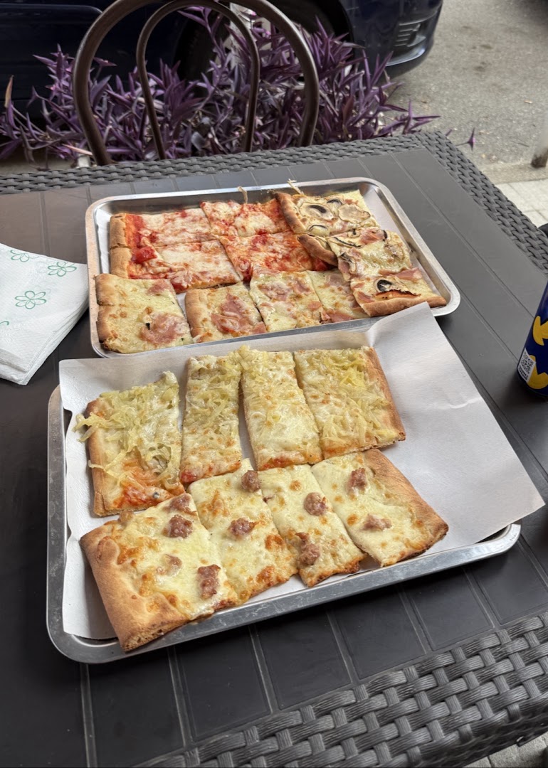 Pizzeria le Rondini King pizza da magdy