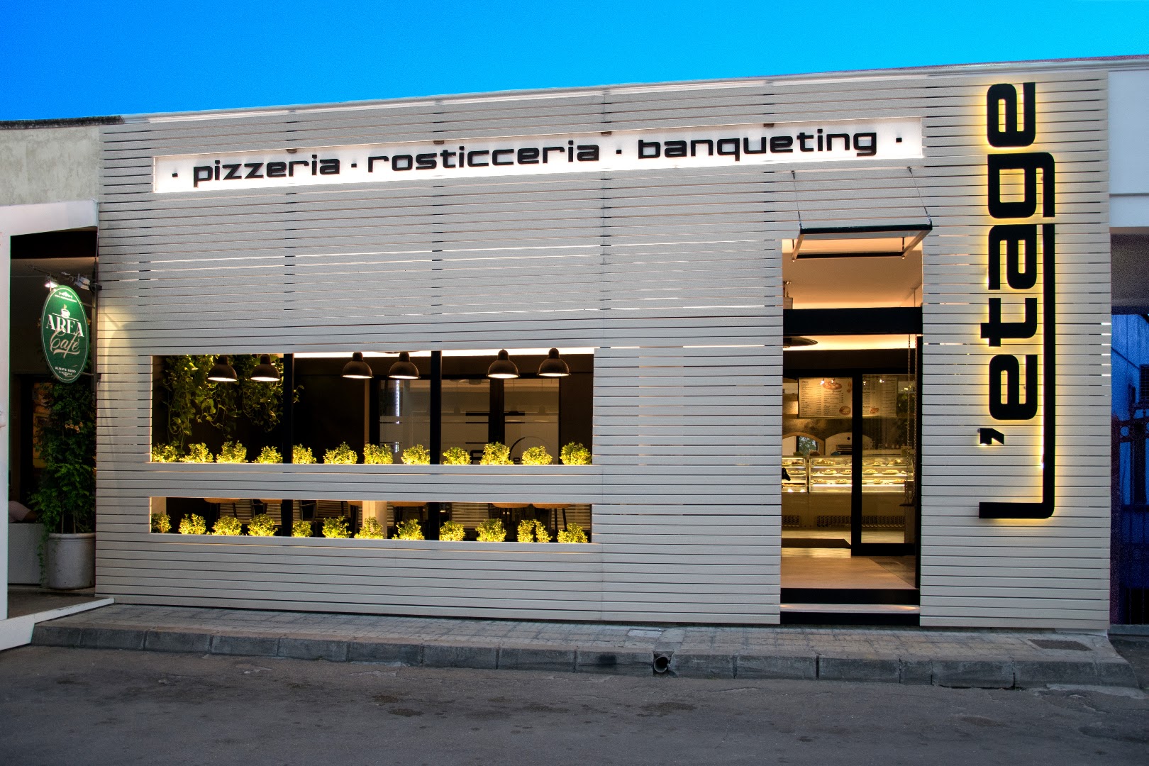 Pizzeria L'etage Taviano - Pizzeria Rosticceria