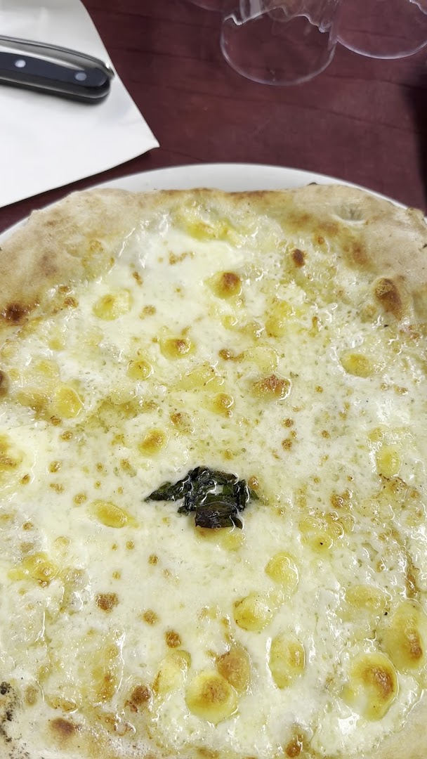 Pizzeria Luna Caprese