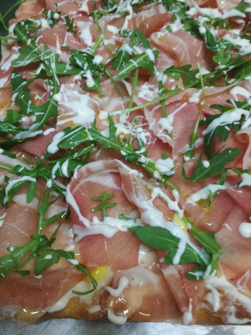 Pizzeria Marino Mancomannava (pizzeria al taglio)...pinsa romana