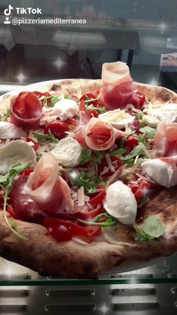 Pizzeria Mediterranea