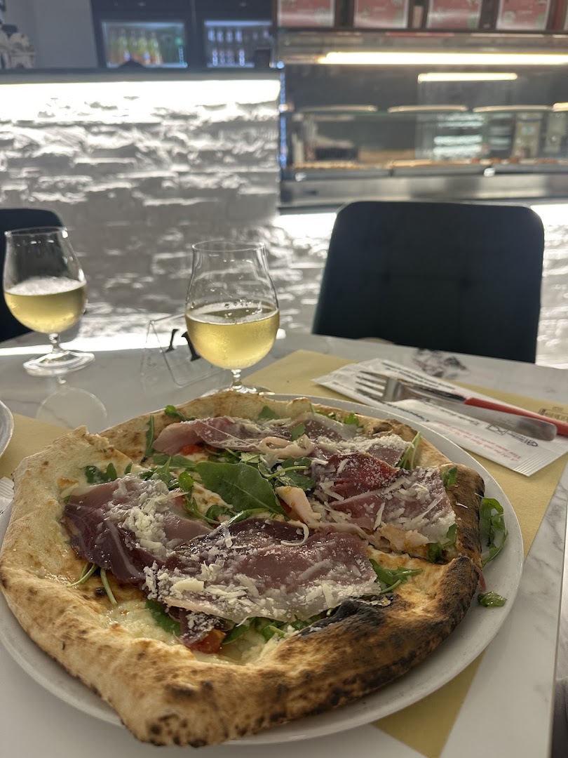 Pizzeria Mediterranea, Scalea