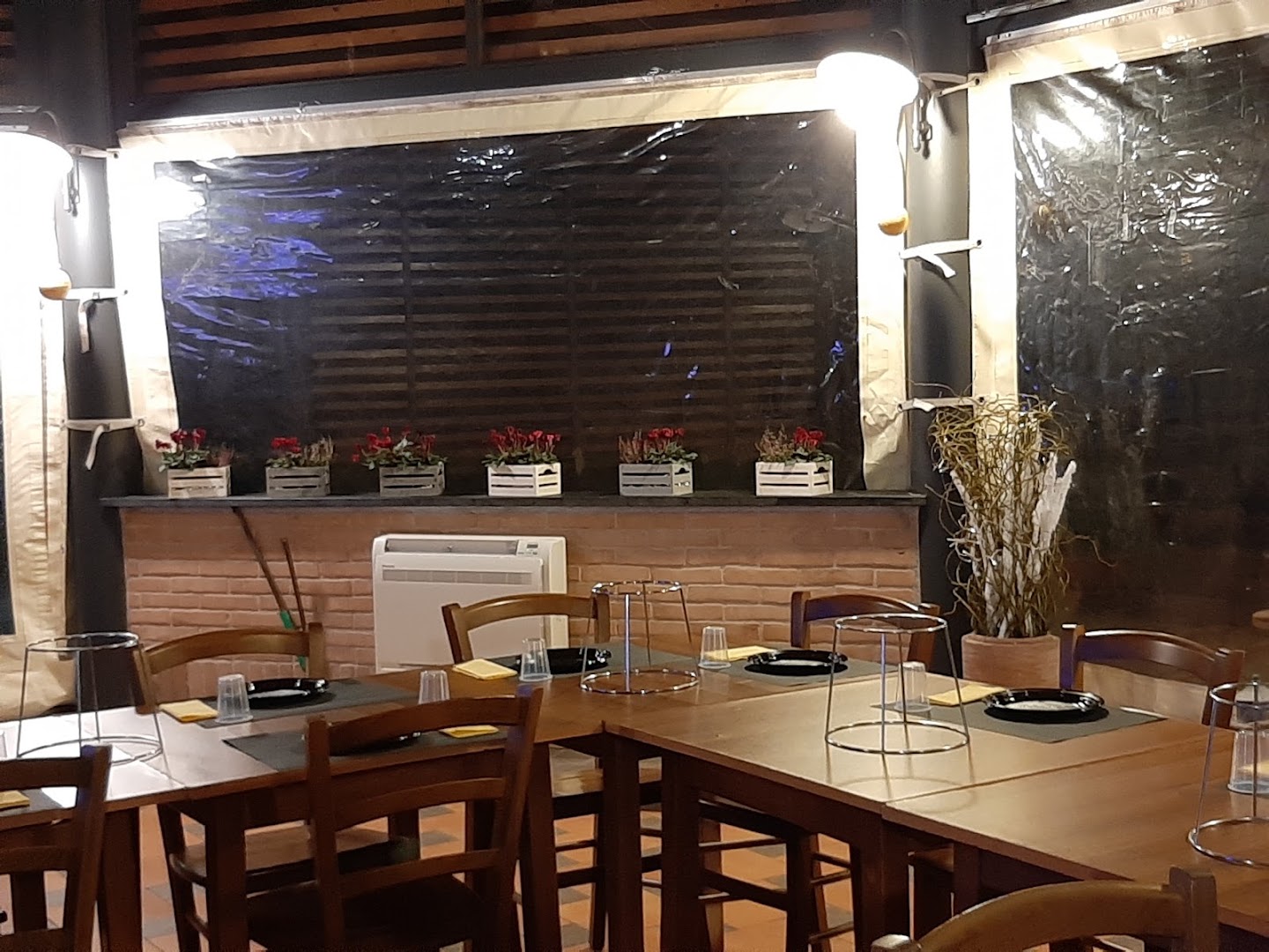 Pizzeria "Meeting Place"
