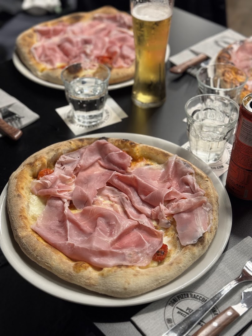 Pizzeria Mezzomarinaio Savona, Savona