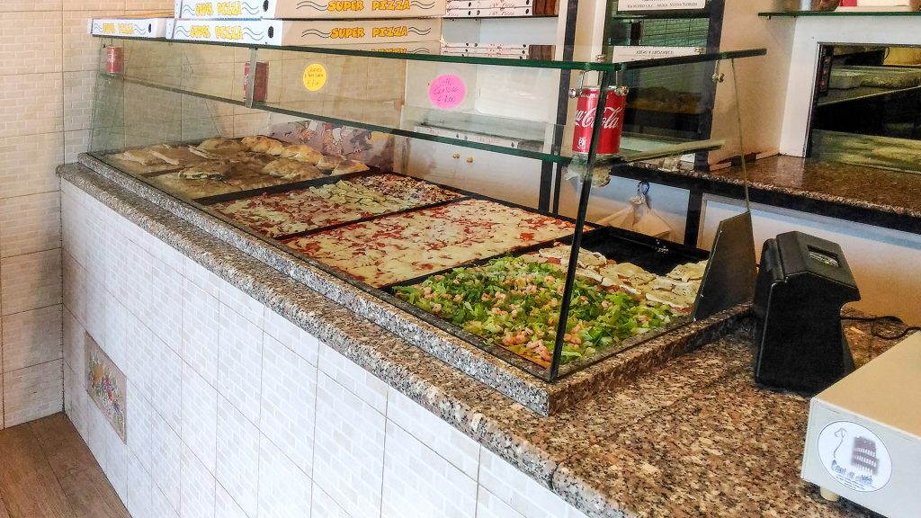 Pizzeria Mickey Mouse Di Casciani Massimiliano