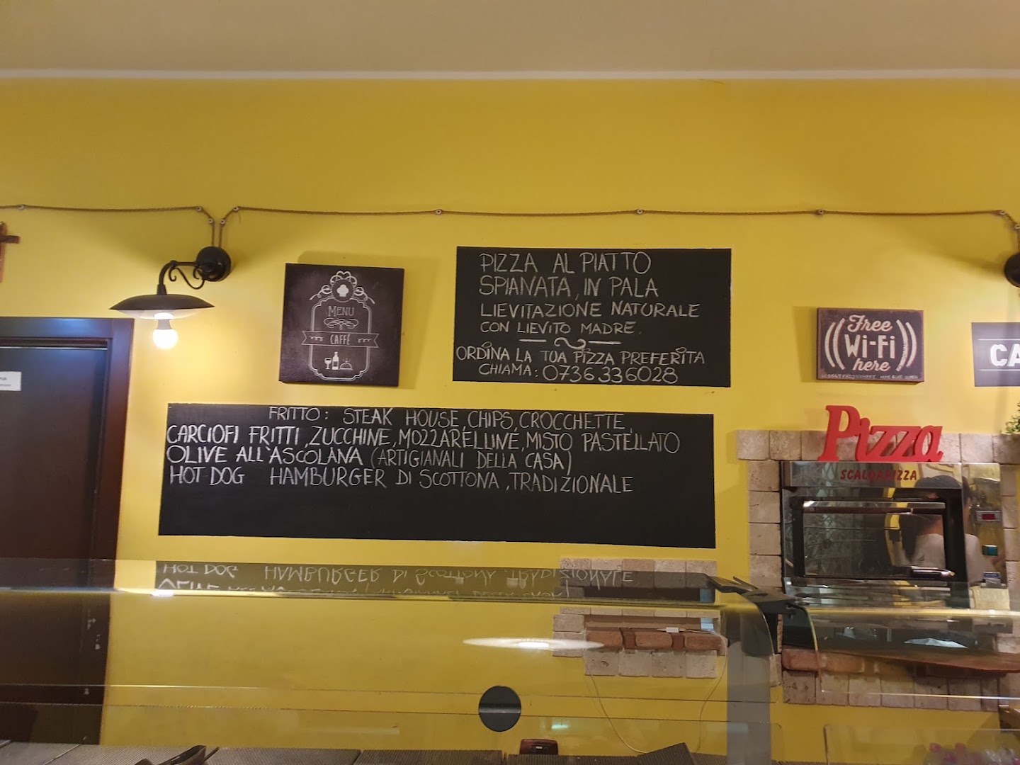 PIZZERIA MONDO PIZZA AL TAGLIO E AL TAVOLO DI MARTINI ROBERTO