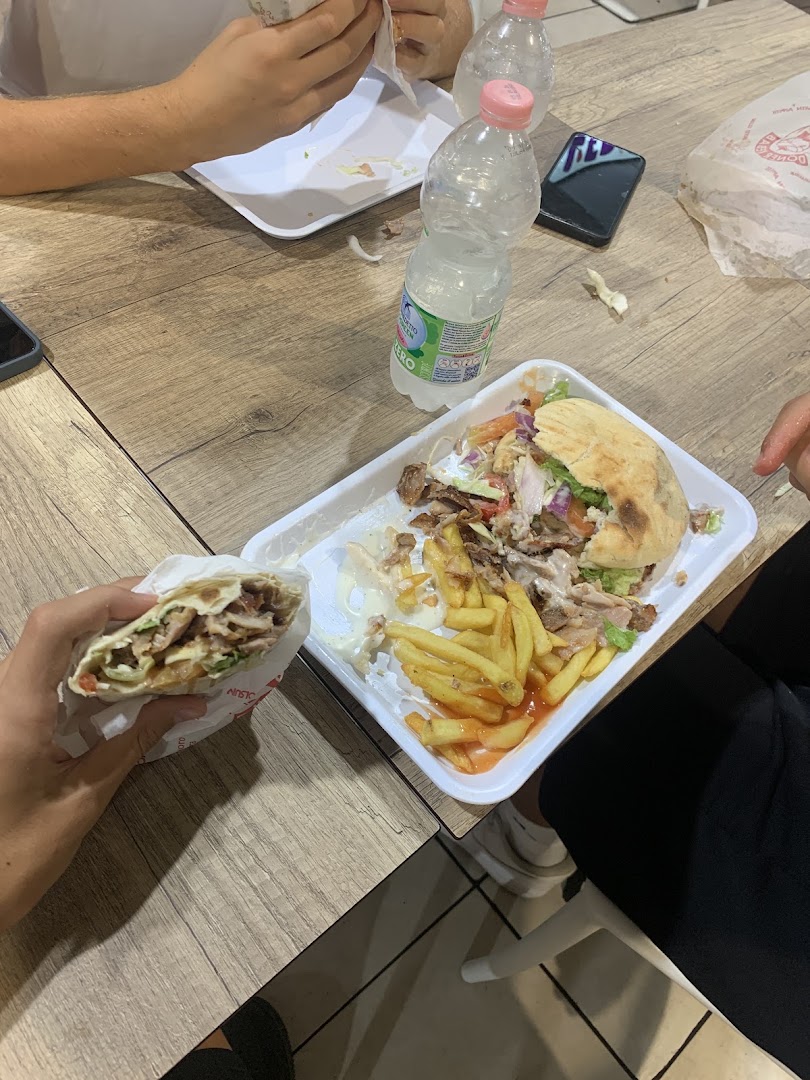 Pizzeria Napoli Kebap