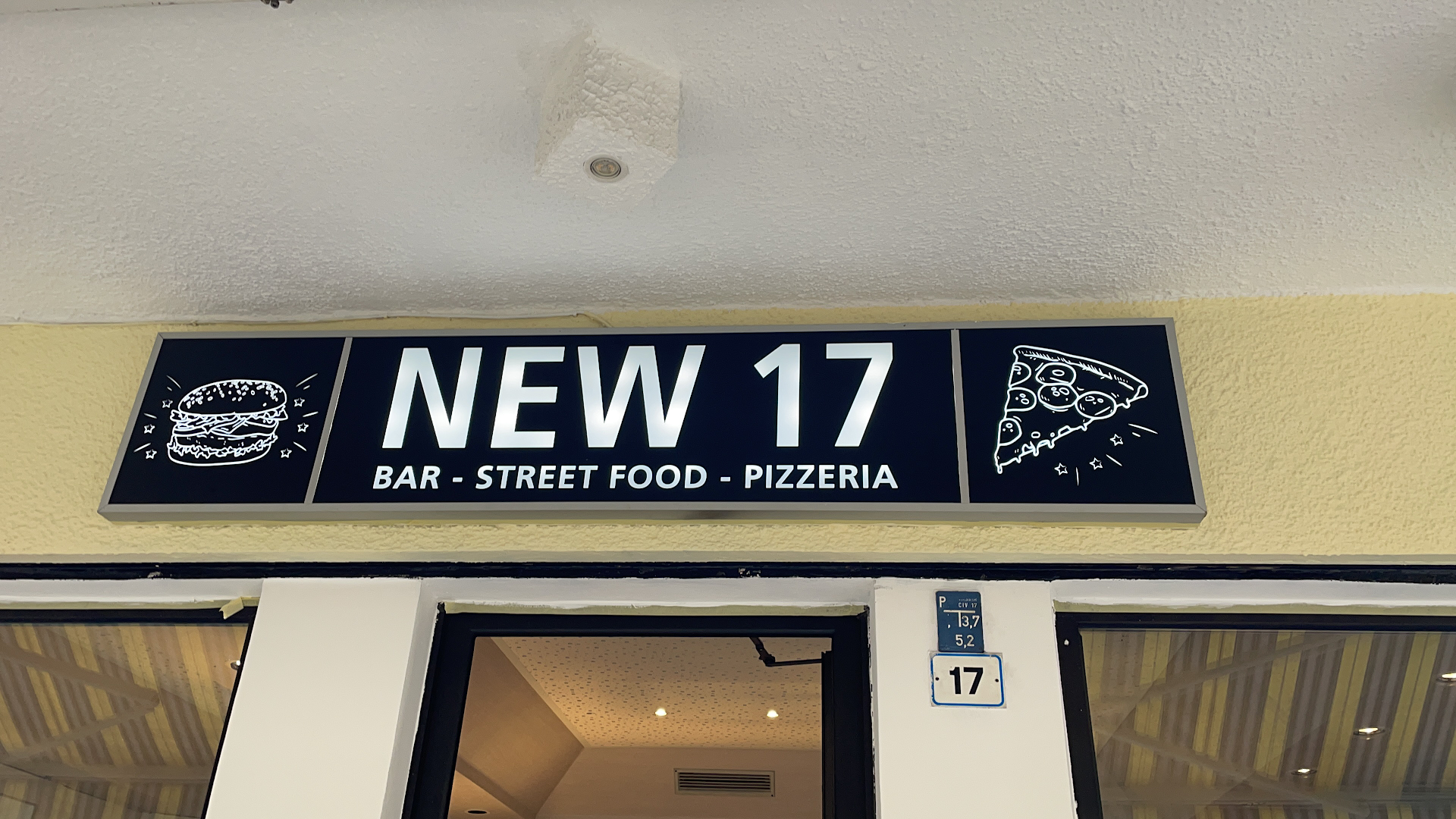 PIZZERIA NEW 17
