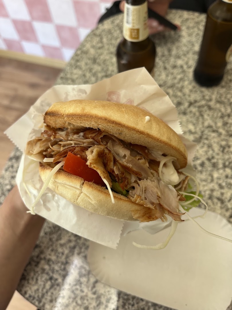 Pizzeria "Noi Due" Doner Kebab