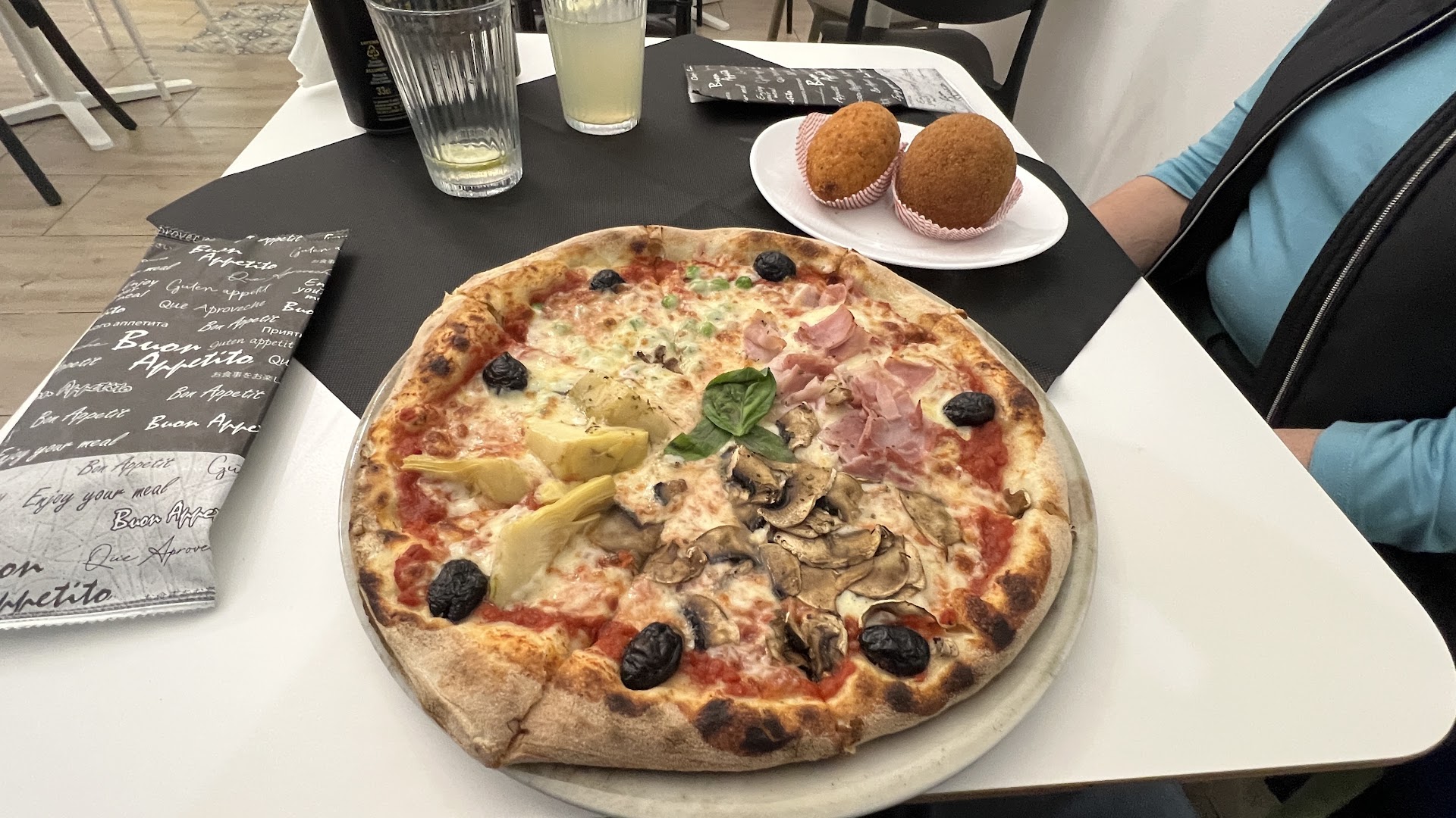 Pizzeria Nonna Maria Frazzata & co. Since 1951