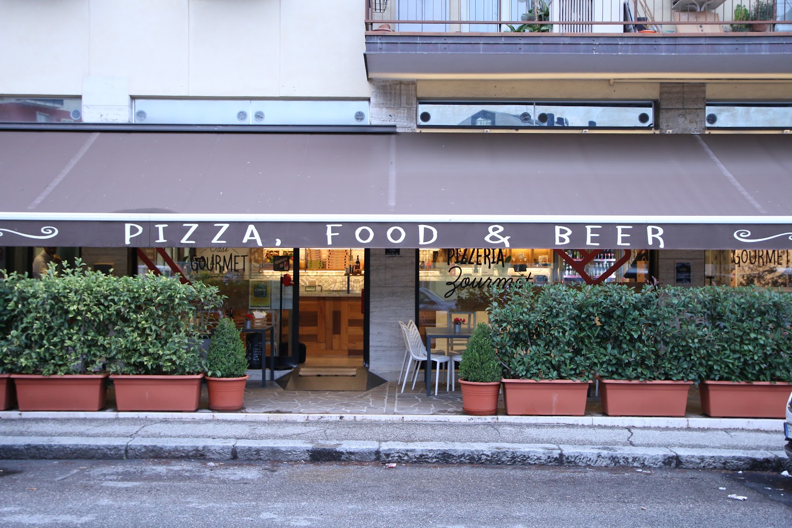 Pizzeria Oasi Gourmet Ronni Tarocco