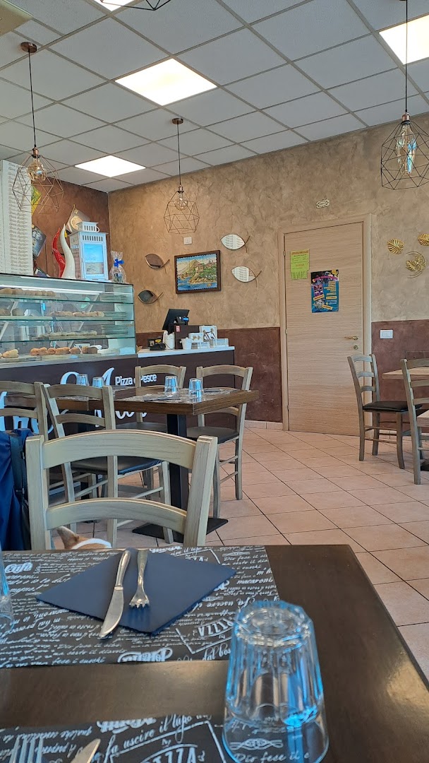 Pizzeria Oltremare specialità di Pesce e Pizza