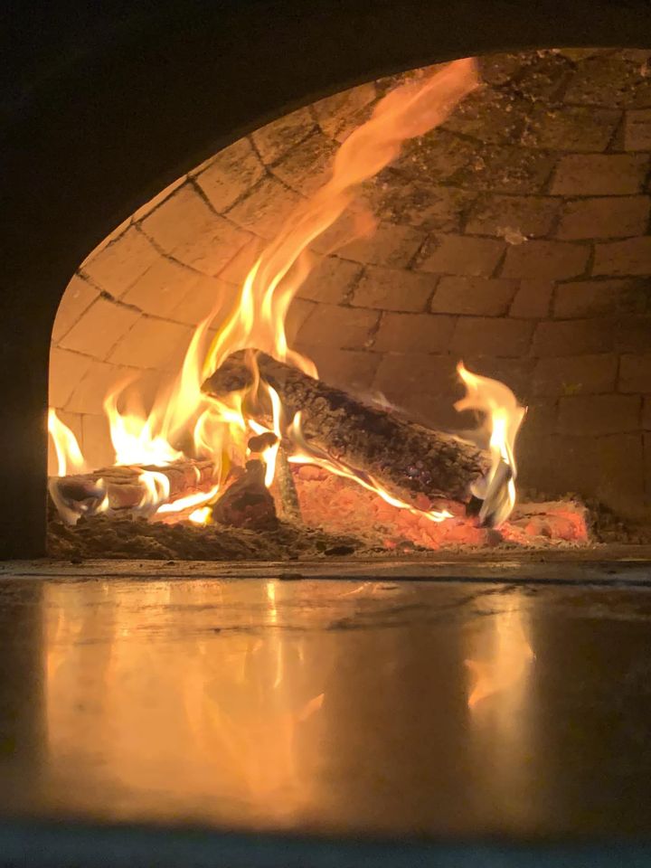 Pizzeria Paninoteca Griglieria Agli Ostelli