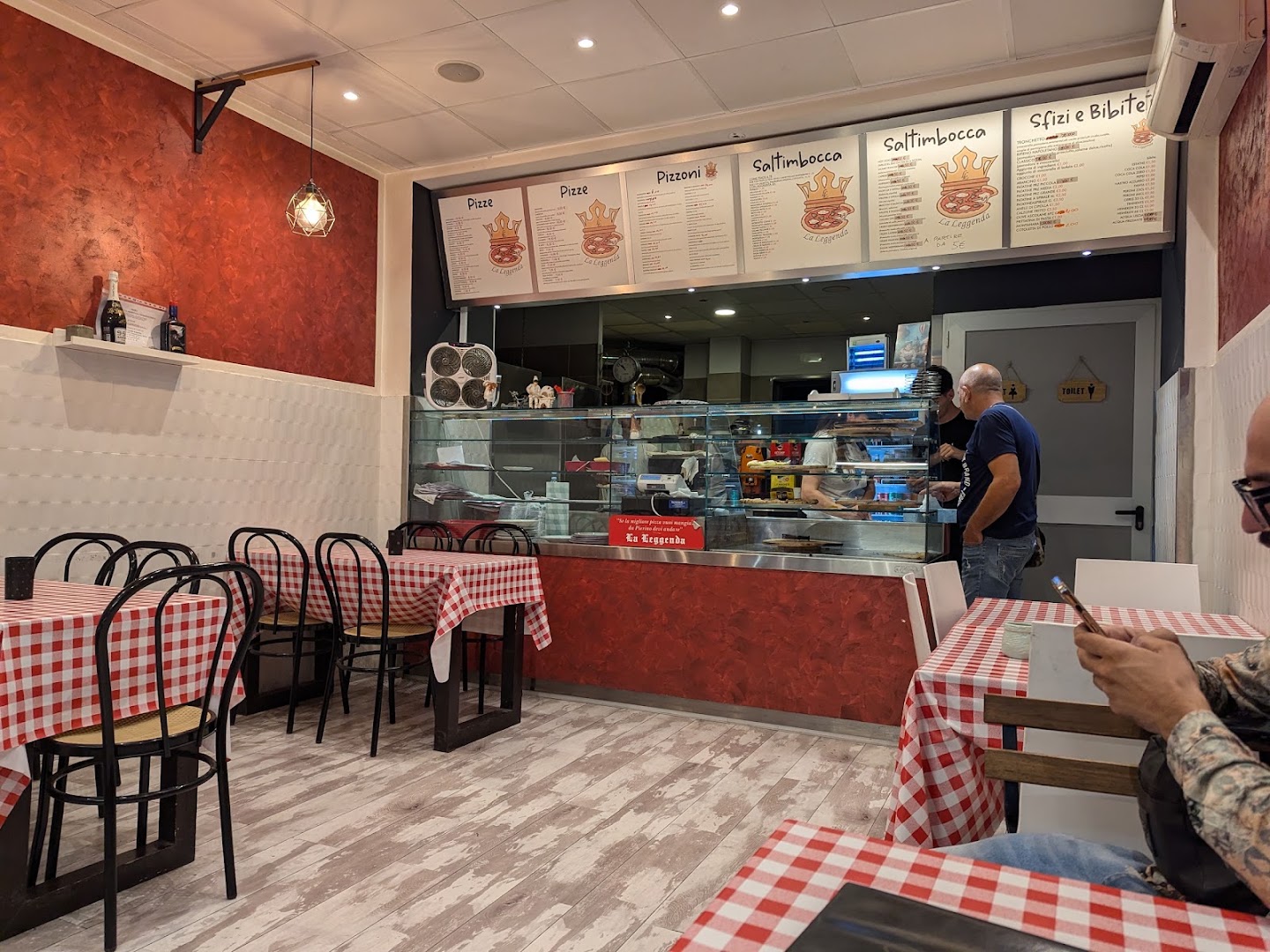 Pizzeria,Paninoteca La Leggenda, Avellino