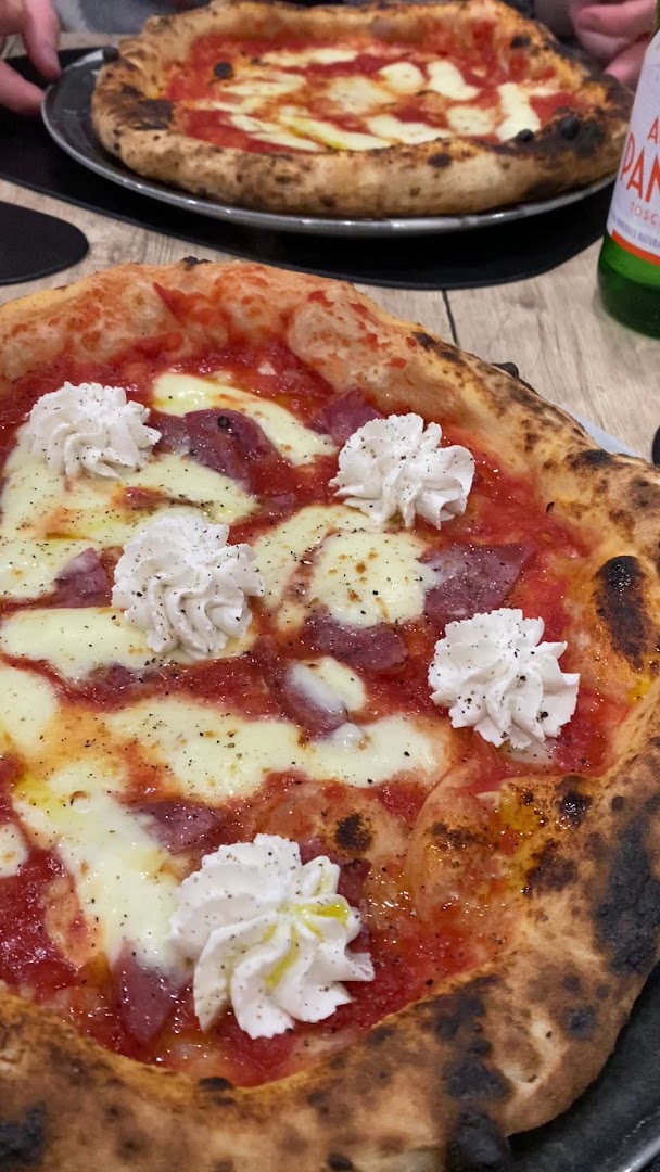 Pizzeria Passione E Tradizione