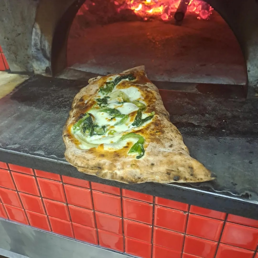 Pizzeria Percuoco rione incis via madonnelle97ponticelli