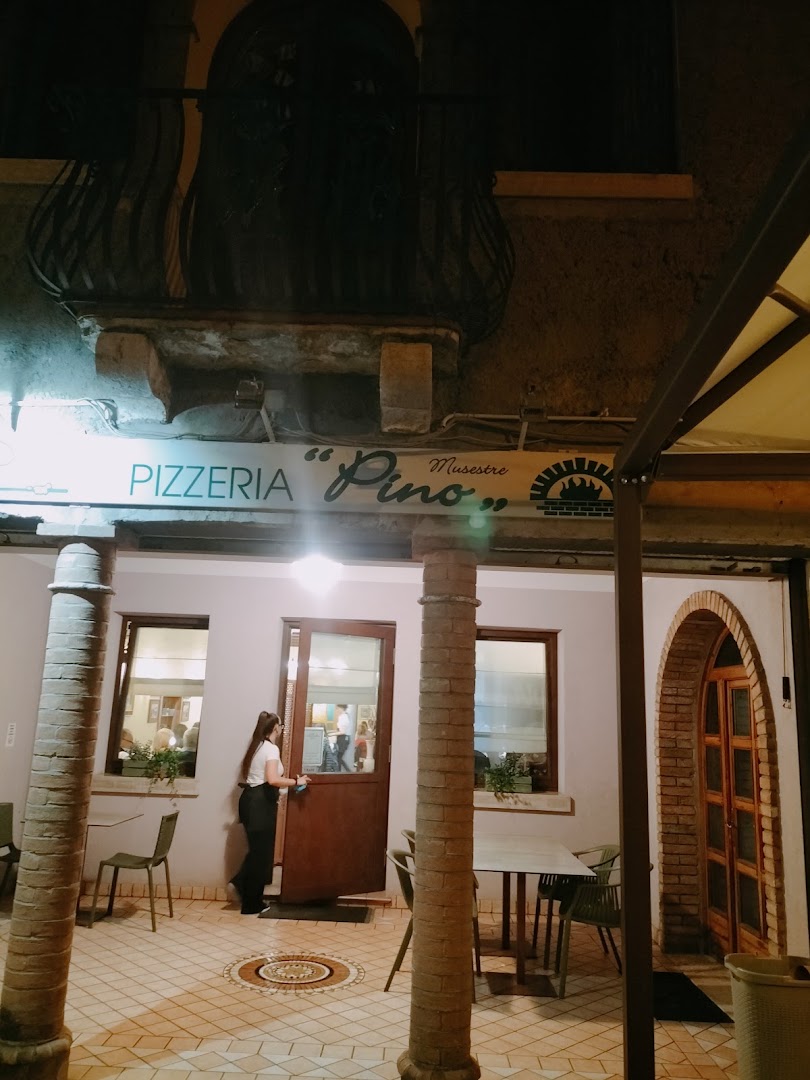 Pizzeria Pino S.N.C. di Gorghetto Mara e Ivan