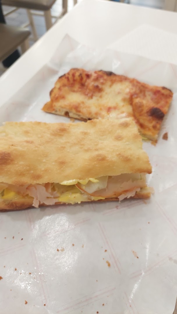 Pizzeria Pollo D'Oro Srl