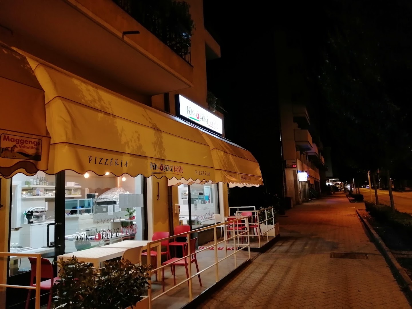 Pizzeria Pomodoro Rosso