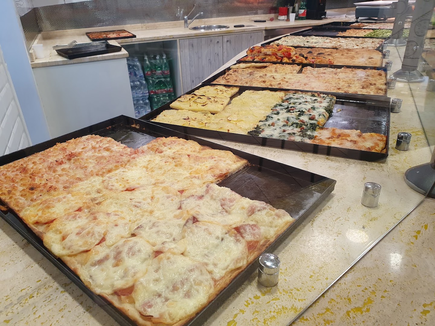 Pizzeria Prima O Poi