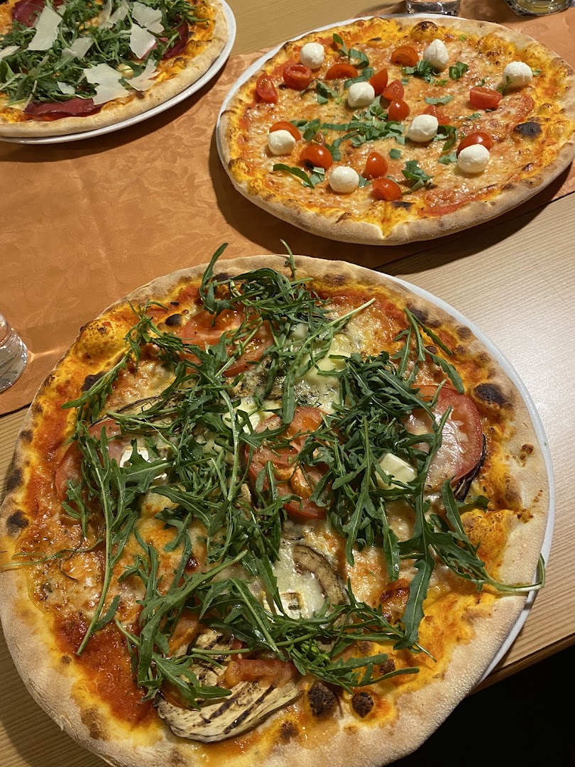 Pizzeria Pub Monika
