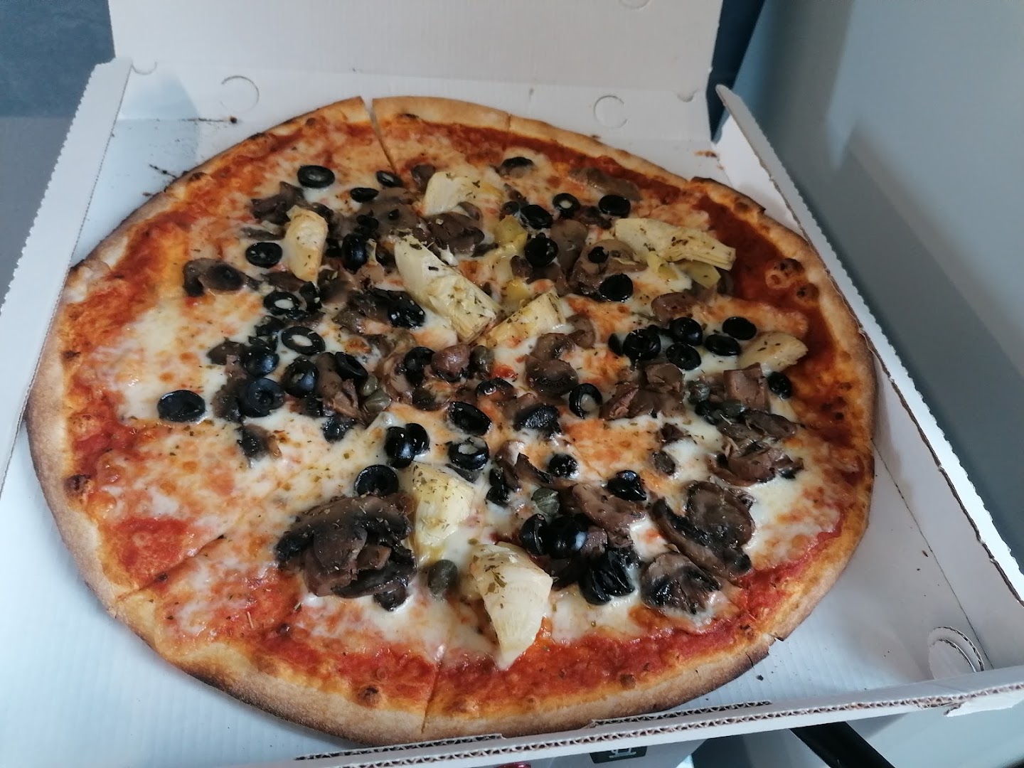 Pizzeria Regina Di Diaa Sei Feldin Hanaa, Ciserano
