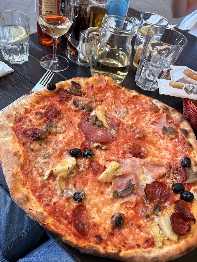 Pizzeria Restaurant Pub ALPEN