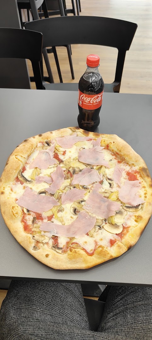 PIZZERIA RICCIO