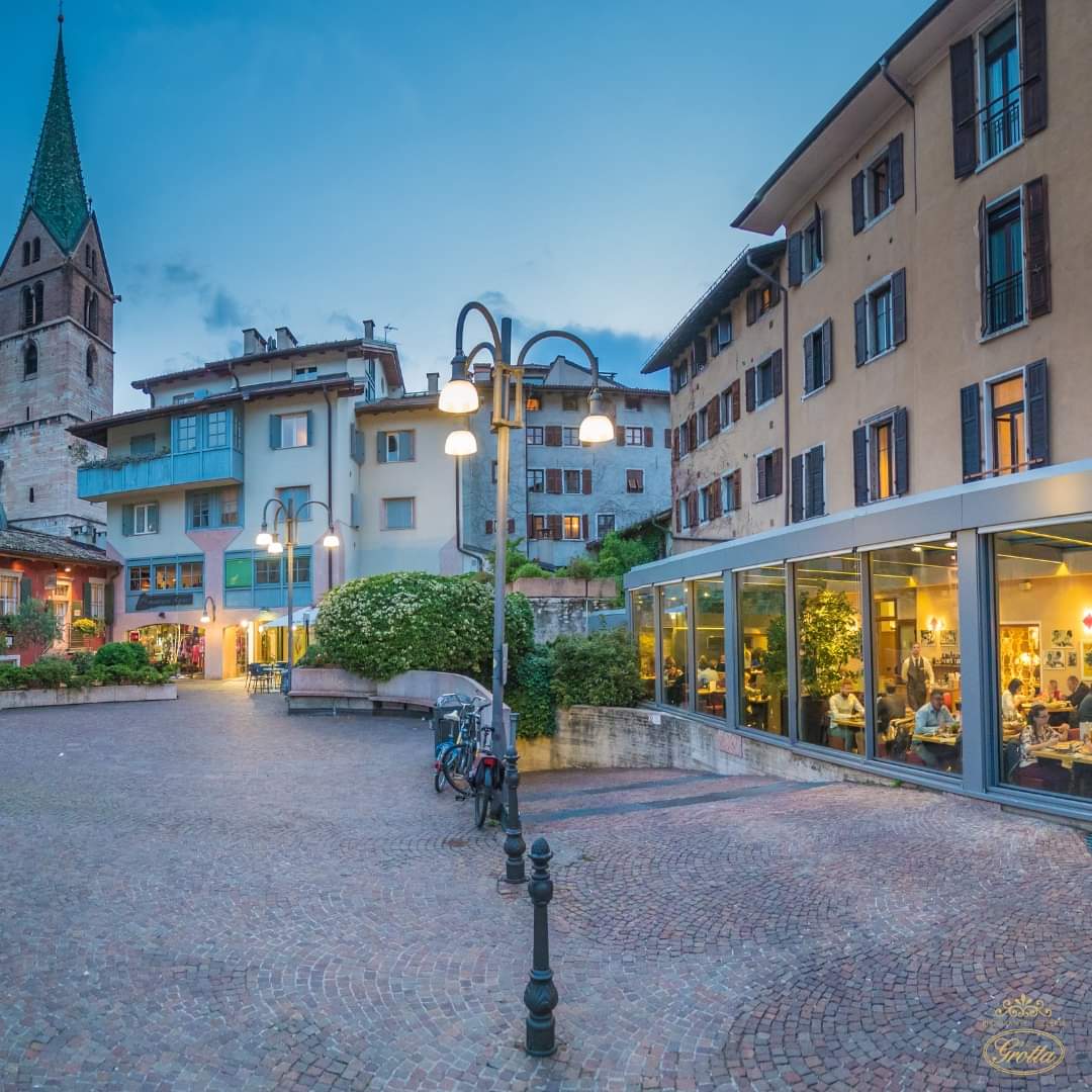 Pizzeria Ristorante Alla Grotta