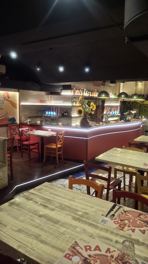 Pizzeria Ristorante Discobar Girasol, Firenze