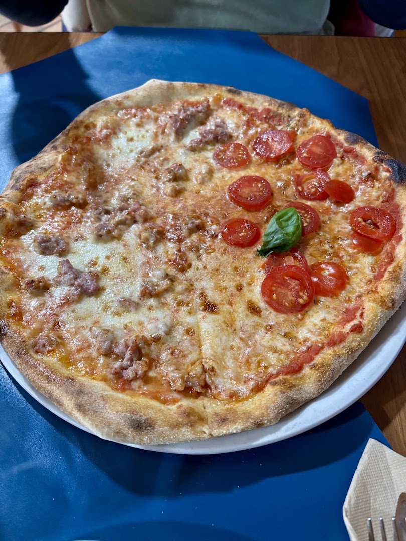 Pizzeria Ristorante Grotta Azzurra